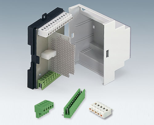 Terminal blocks and plug headers in different versions