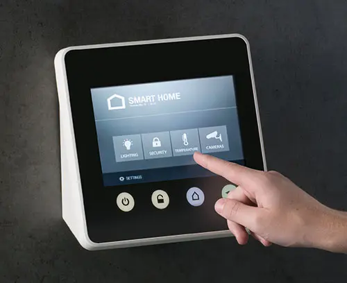 Application example: wall-mounted enclosure with touchscreen