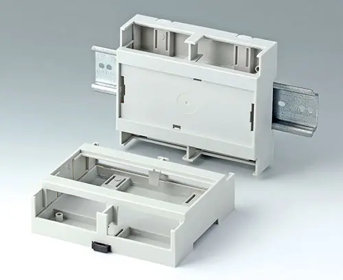 RAILTEC C, 6 modules with flat top part